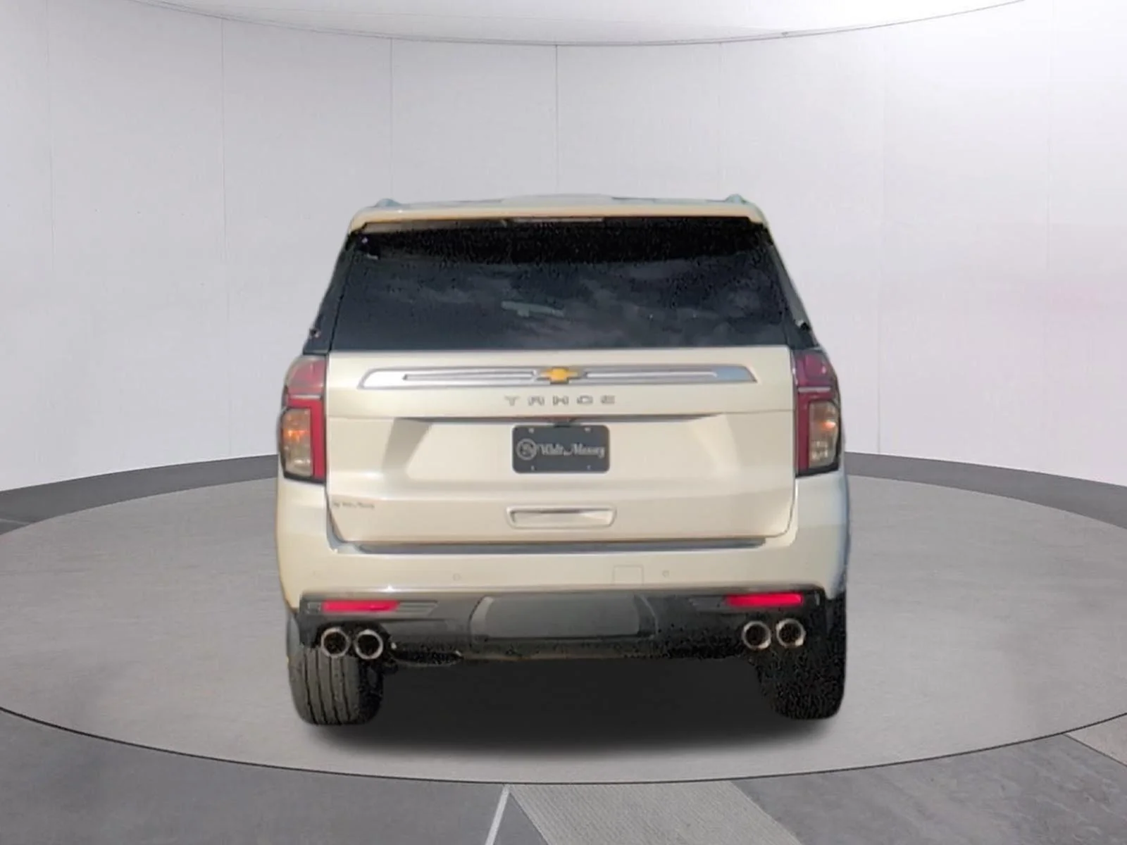 Used 2021 IRIDESCENT PEARL TRICOAT Chevrolet High Country image 4