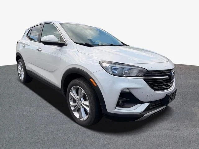 Used 2021 White Buick Preferred image 3