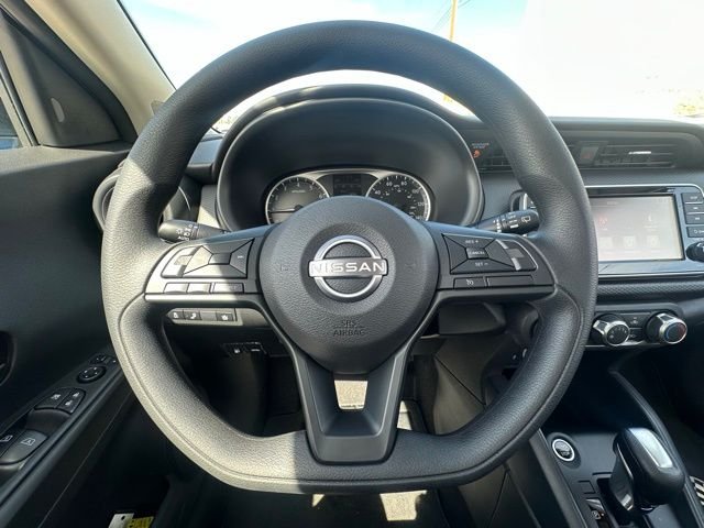 2025 Nissan KICKS PLAY Base - Photo 9