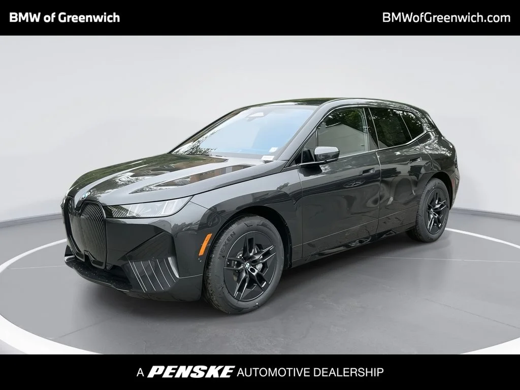 2026 BMW iX xDrive60's photo