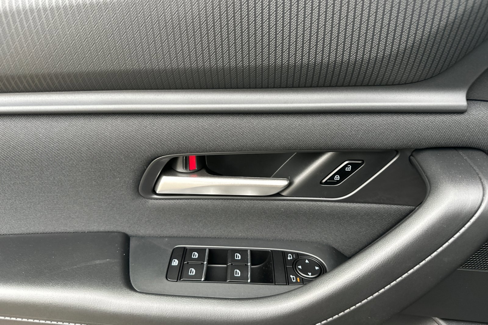 2026 Mazda CX-90 Select Package - Photo 11