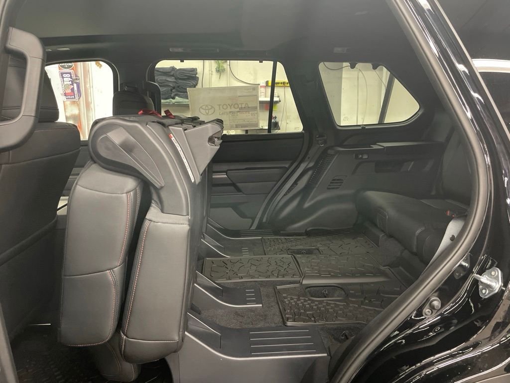 2026 Toyota Sequoia TRD Pro - Photo 32