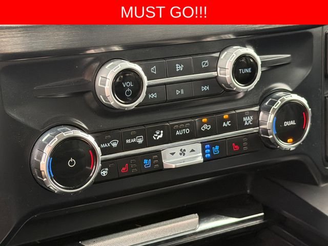 Used 2024 Blue Ford Lariat image 27