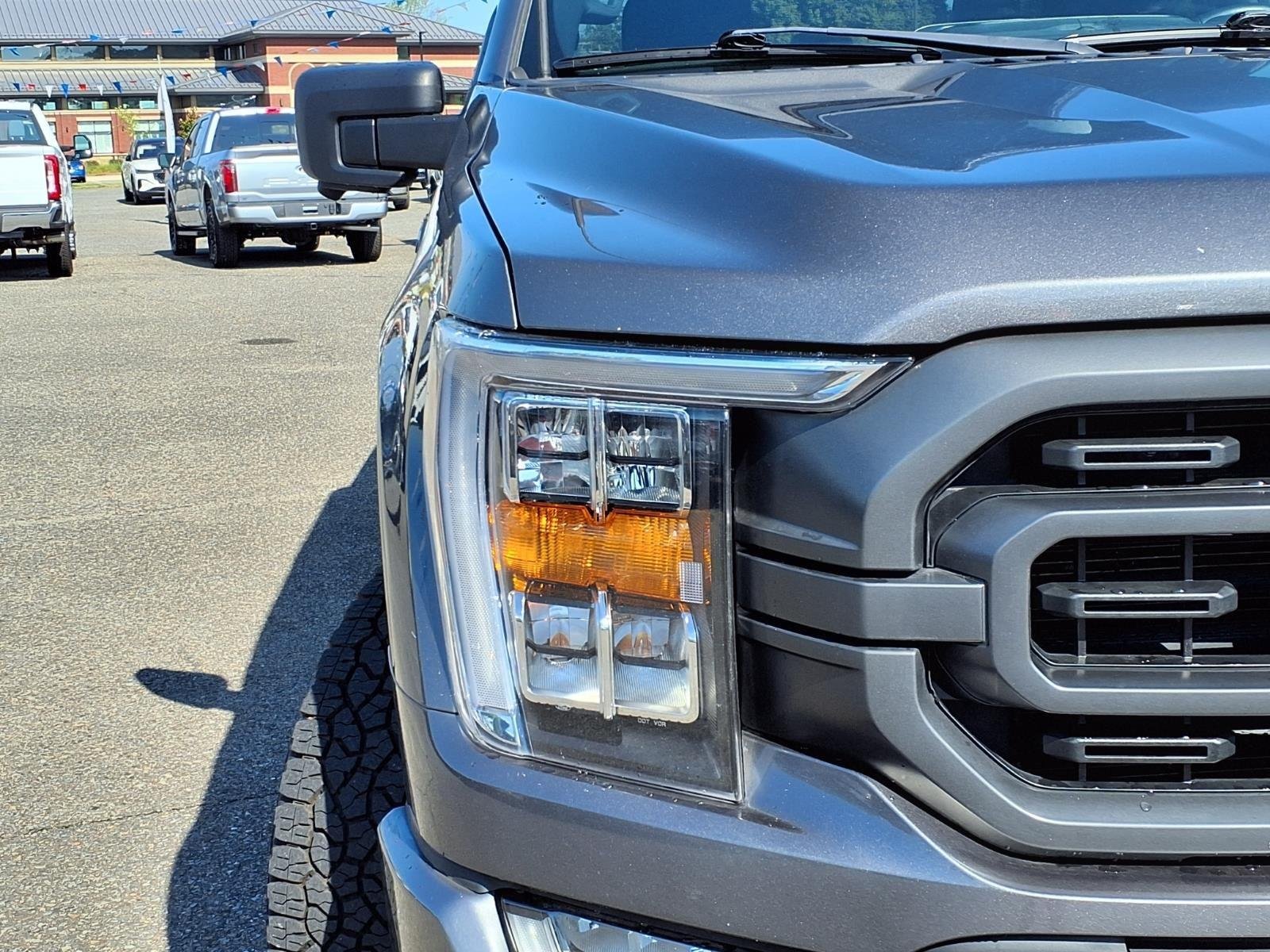 Used 2022 Gray Ford XLT image 14