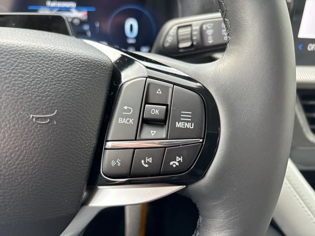 New 2026 Star White Metallic Tri-Coat Ford Platinum™ image 19