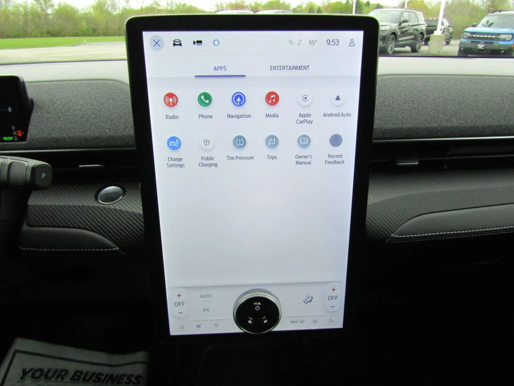 Used 2025 Star White Ford Premium image 26