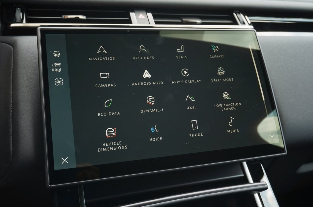 2026 LAND ROVER RANGE ROVER VELAR - Image 19