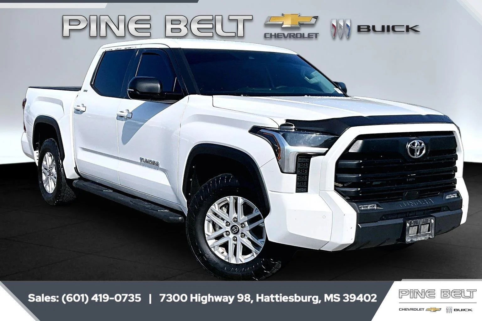 Used 2023 White Toyota SR5 image 1