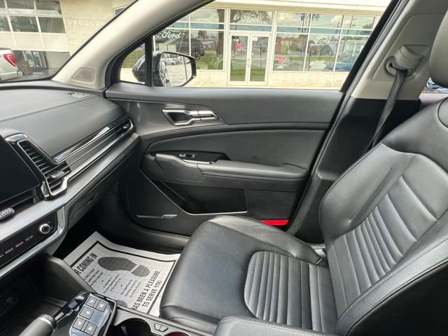 Used 2024 Black Kia SX-Prestige image 20