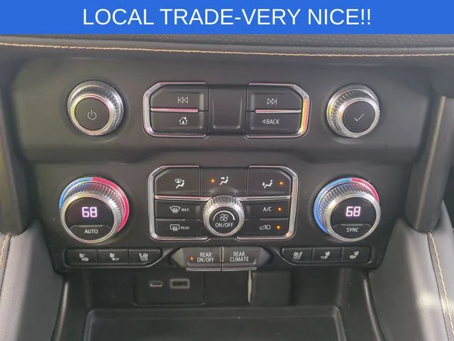 Used 2023 White GMC AT4 image 18