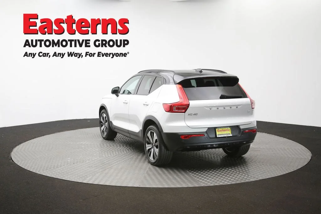 Used 2023 White Volvo Twin Plus image 59