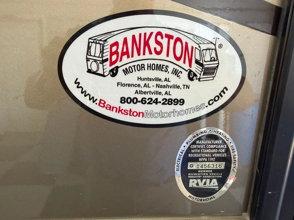 Used 2014  Tiffin  image 12