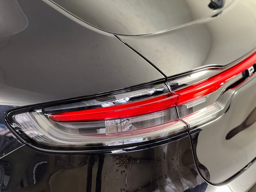 2026 Porsche Macan Base - Photo 16