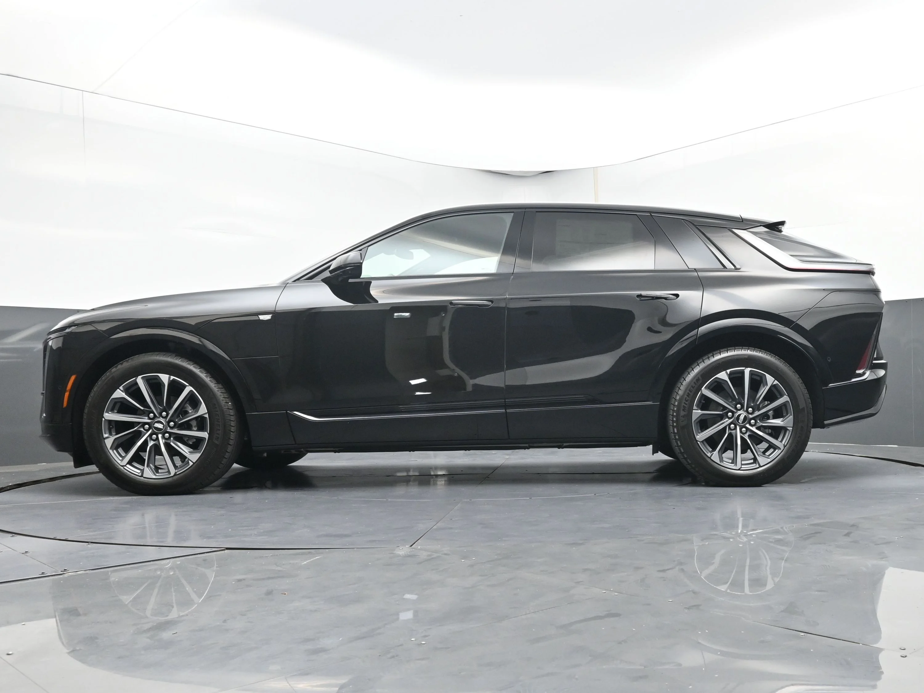 2026 Cadillac LYRIQ Sport - Photo 13