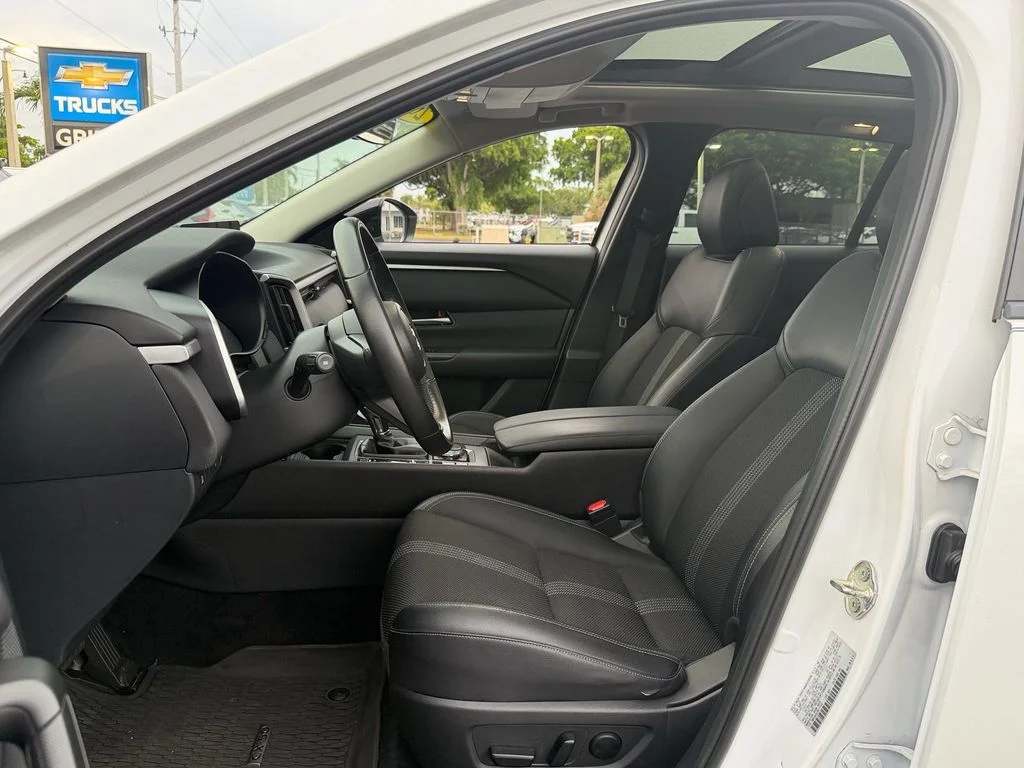 Used 2023 Beige Mazda 2.5 S Preferred Plus Package image 9