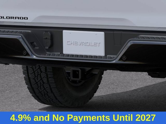 New 2026 Summit White Chevrolet WT image 16