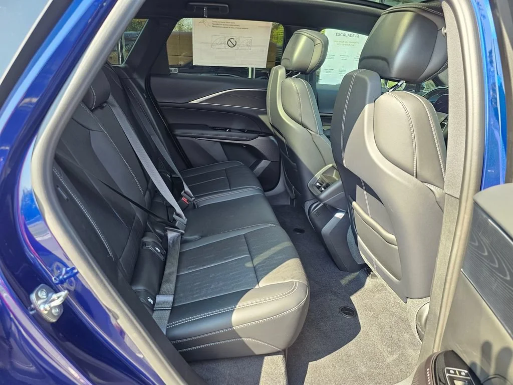 2026 Cadillac LYRIQ Sport - Photo 12