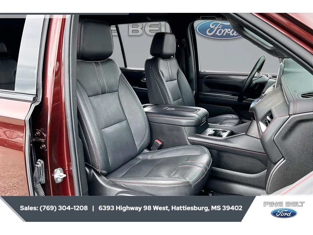 Used 2022 Auburn Metallic Chevrolet RST image 6