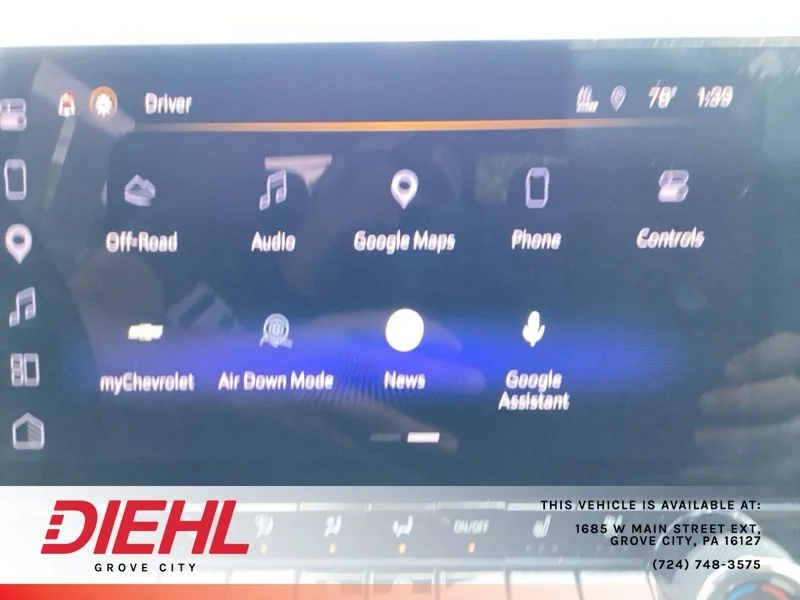 Used 2025 Gray Chevrolet ZR2 image 36