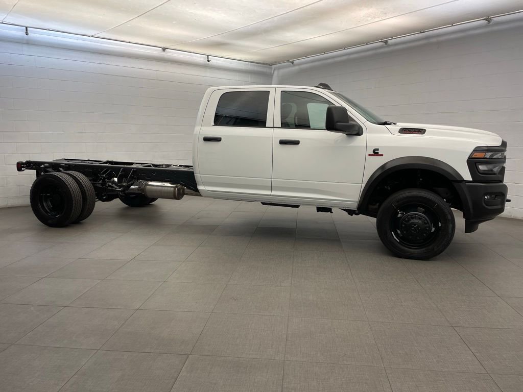 New 2026 Bright White Clearcoat RAM Tradesman image 2
