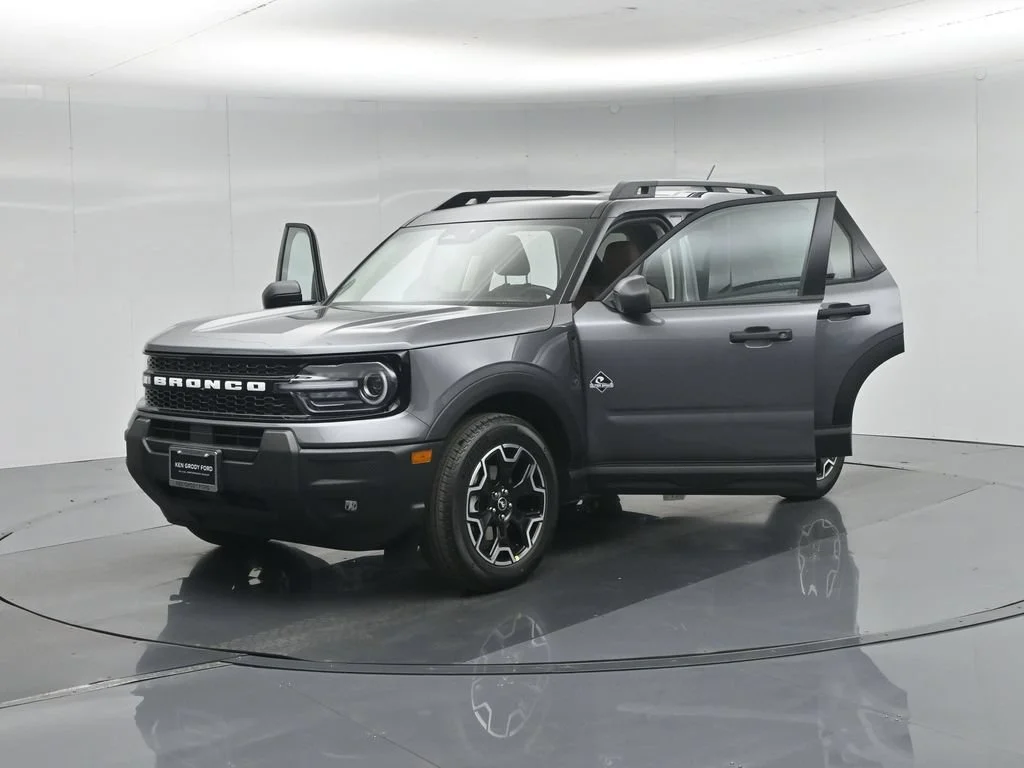 New 2026 Gray Ford Outer Banks image 28