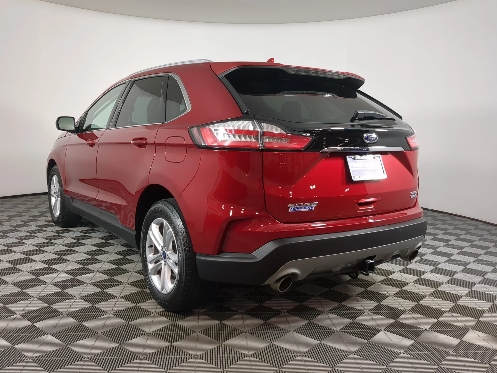 Used 2020 Rapid Red Metallic Tinted Clearcoat Ford SEL image 7