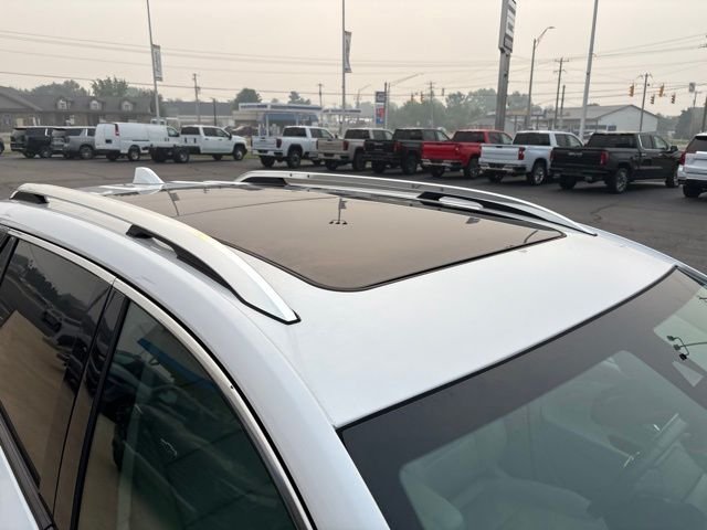 Used 2020 White GMC Denali image 11