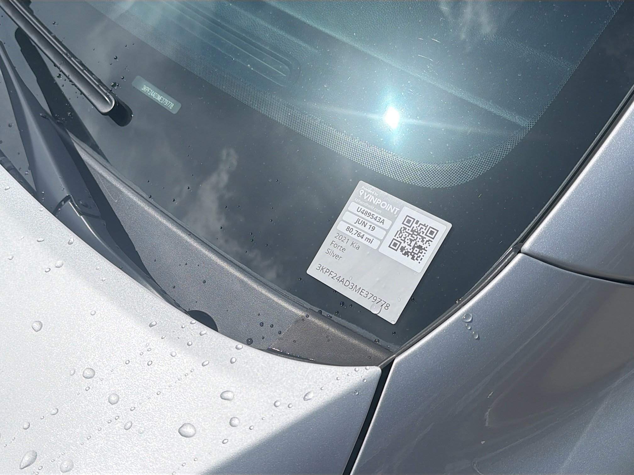 Used 2021 Silky Silver Kia LXS image 34