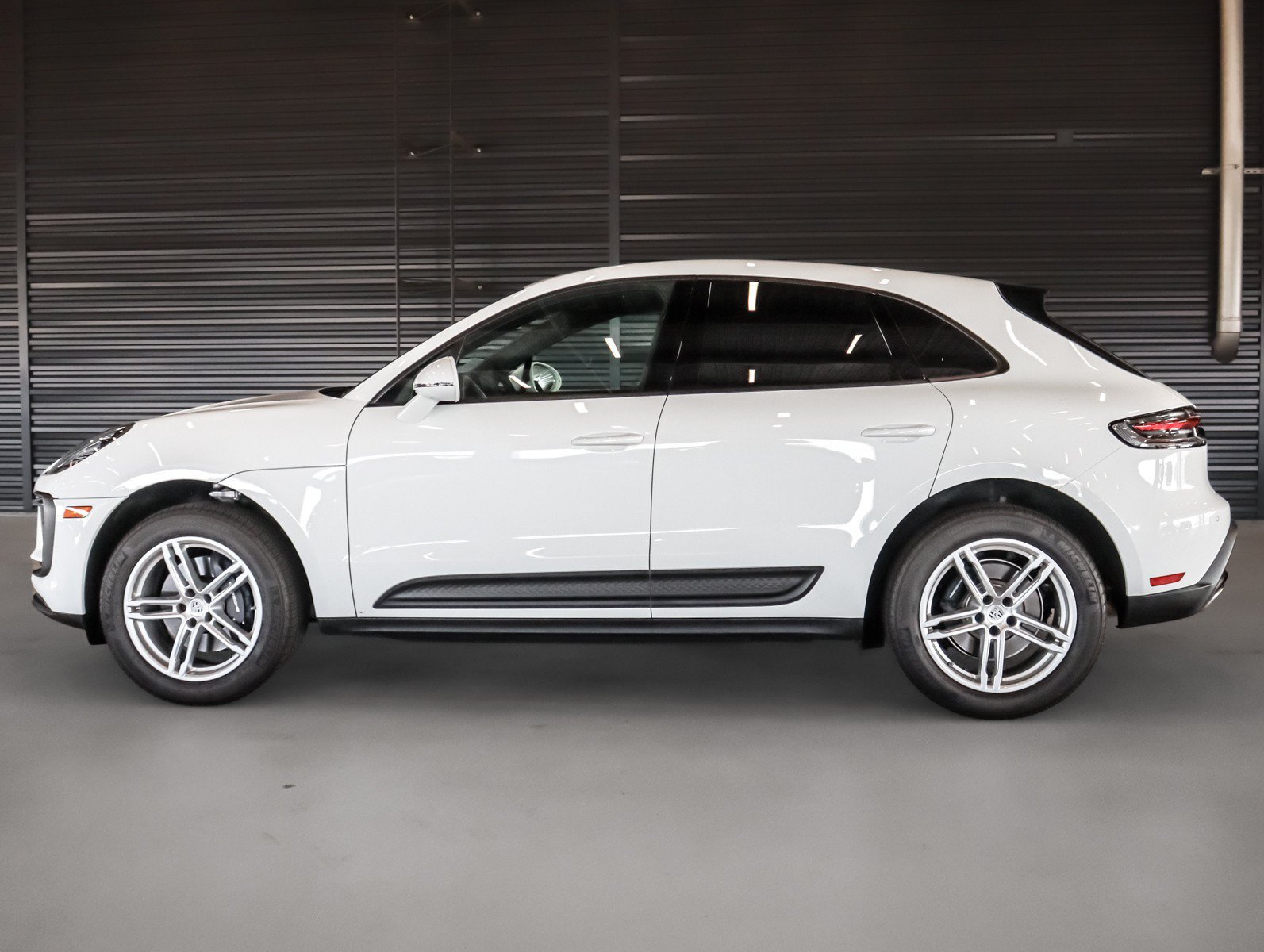 Certified Used 2026 White Porsche  image 2