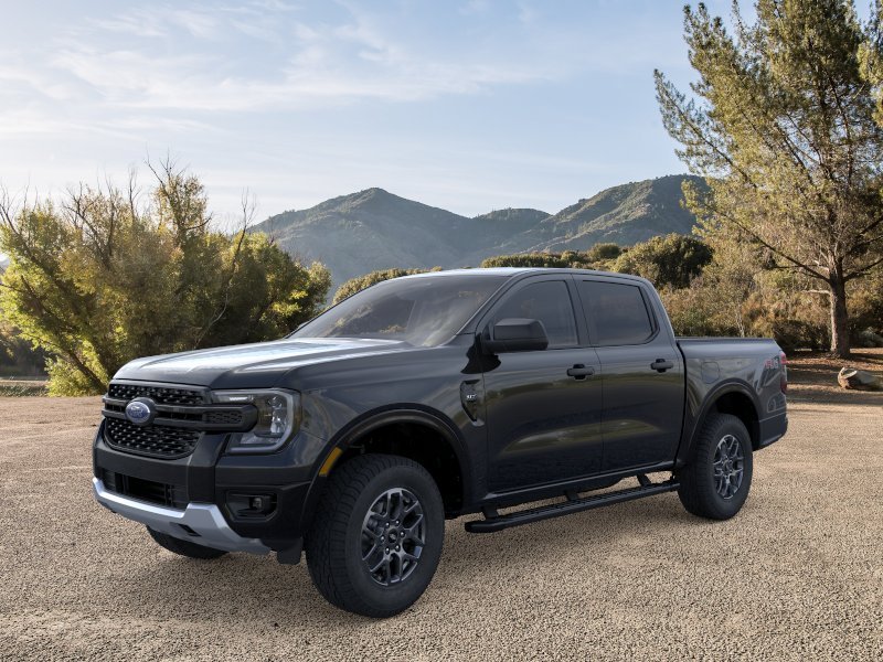 New 2025 Shadow Black Ford XLT image 22