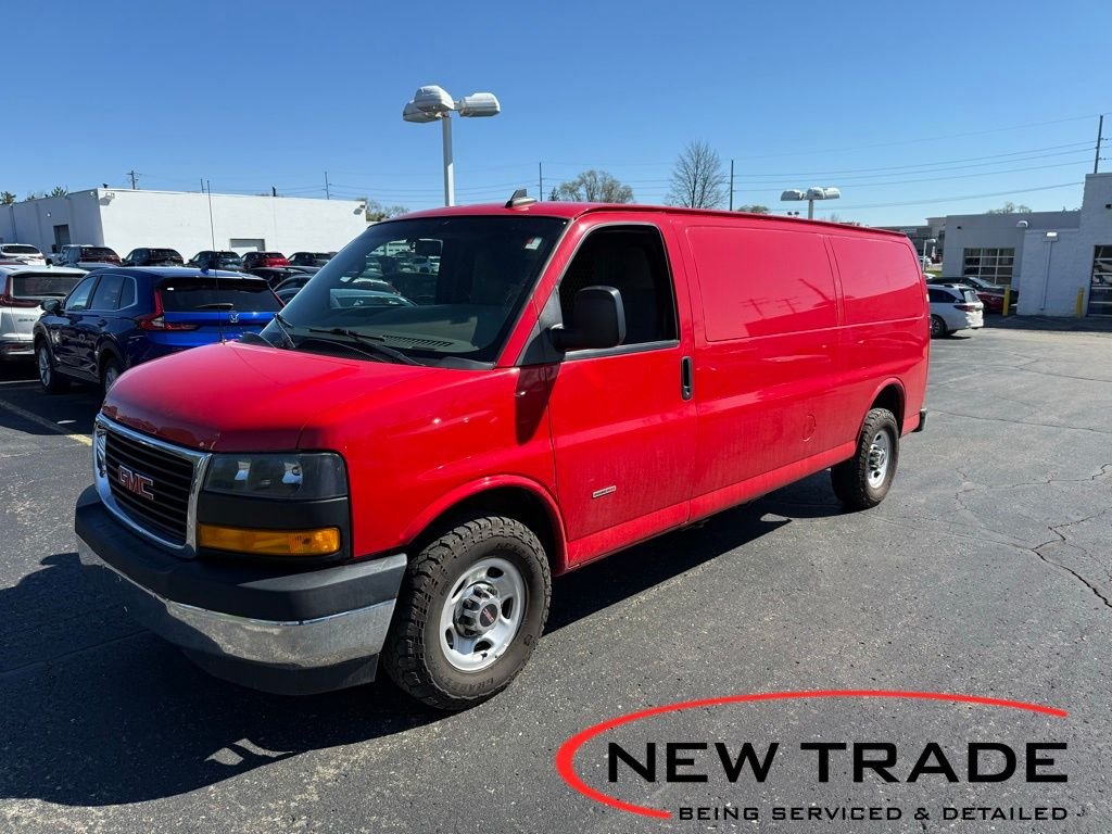 2019 GMC Savana 3500 Ext WB's photo