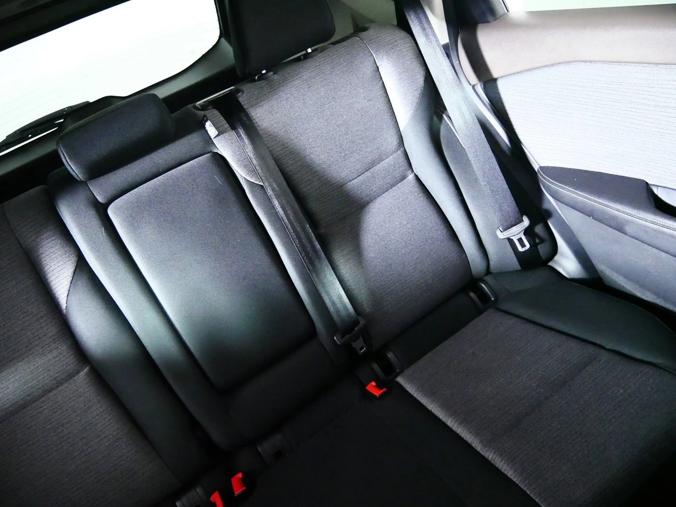 Used 2022 Gun Metallic Nissan SV image 14