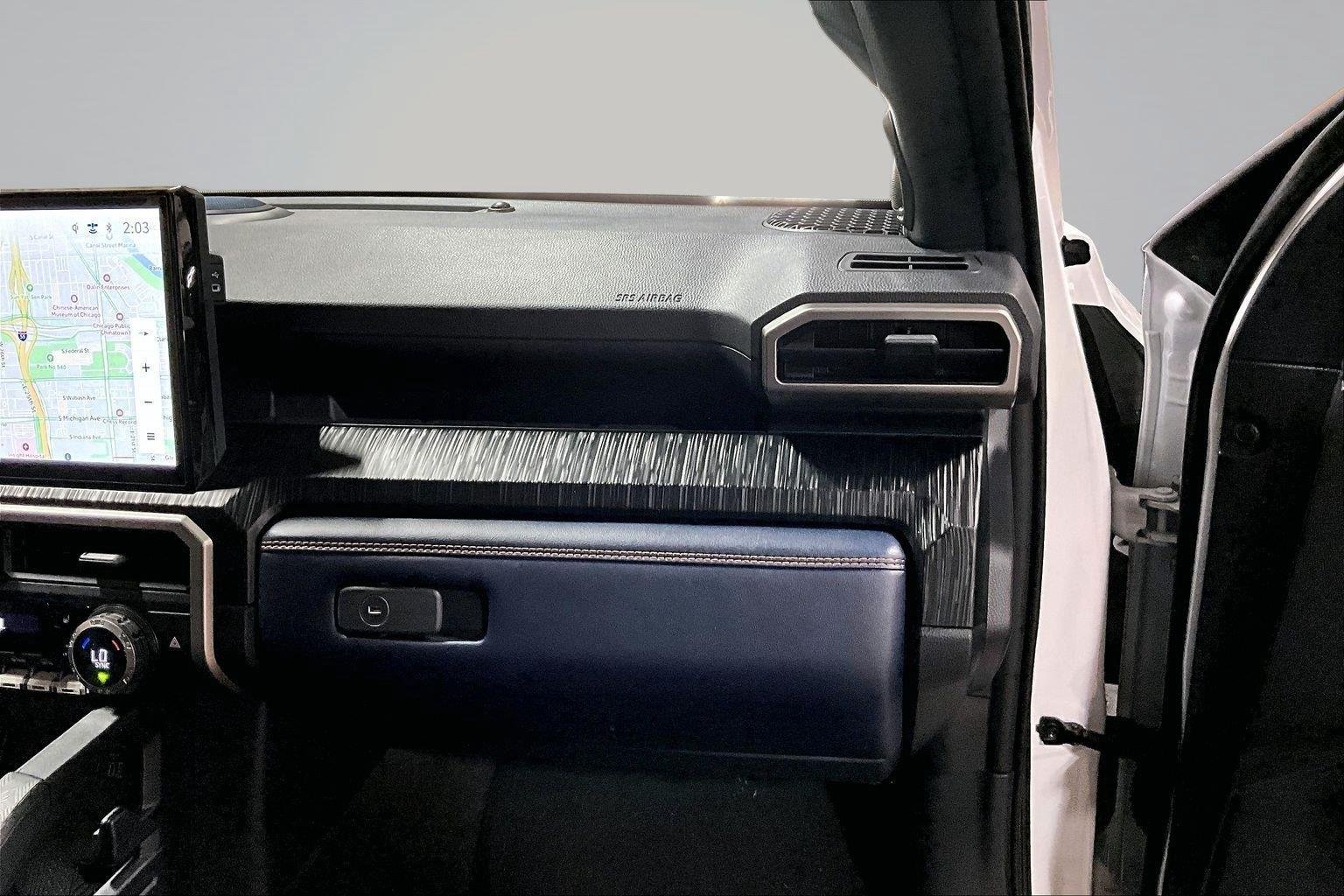 Used 2025 Wind Chill Pearl Toyota Platinum HV image 18