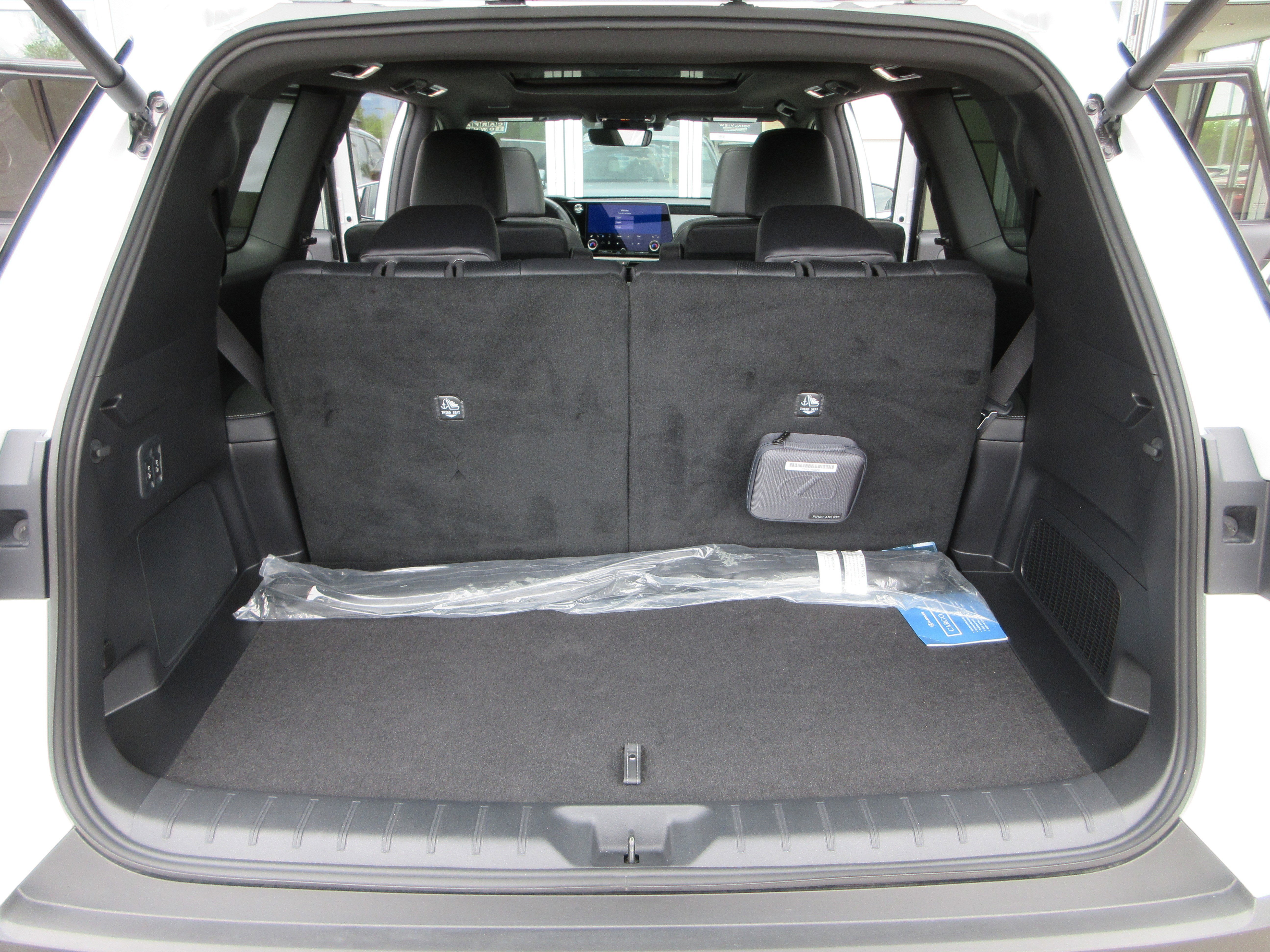 Used 2026 Wind Chill Pearl Lexus 350 Premium image 57