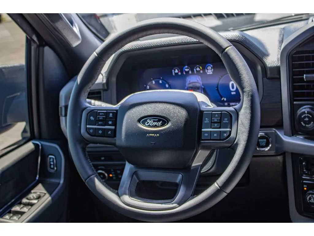 Used 2026 Antimatter Blue Metallic Ford XLT image 38