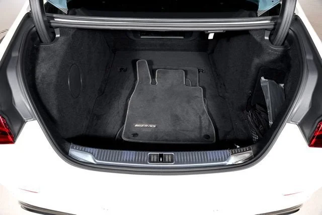 Used 2023 White Mercedes-Benz S 580 image 5