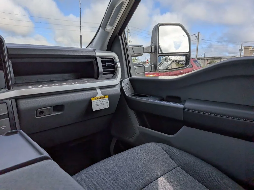 New 2026 Oxford White Ford F-250® XL image 16