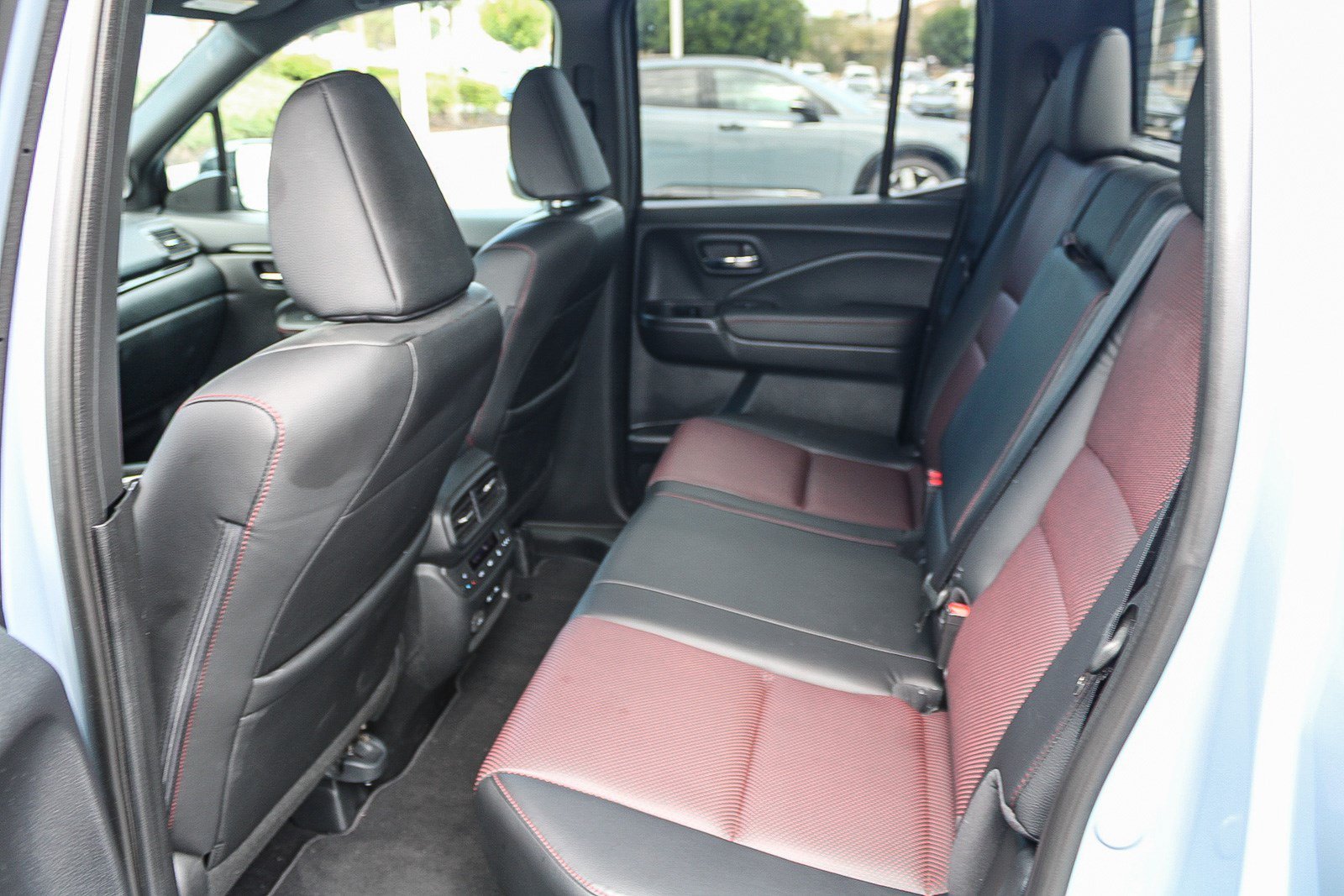 Certified Used 2025 Sonic Gray Pearl Honda AWD BLACK EDITION image 47