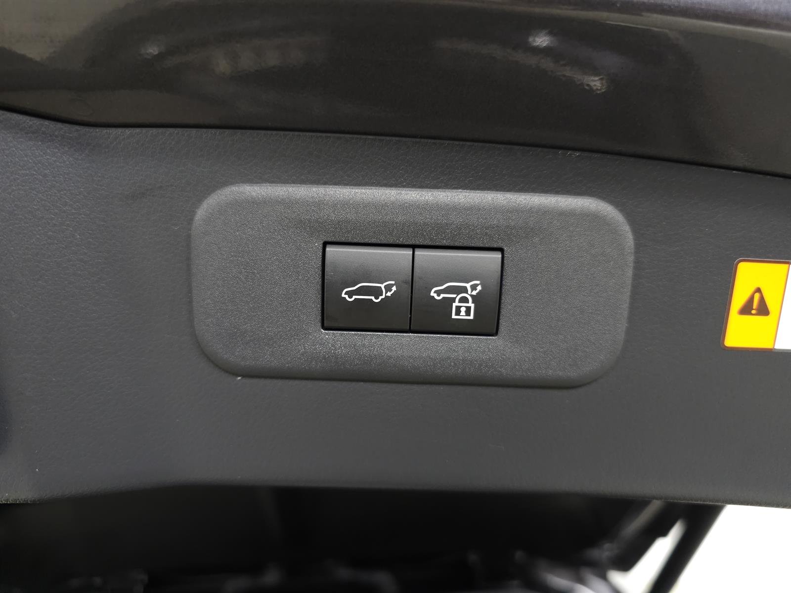 Certified Used 2025 Gray Lexus F SPORT Handling image 8
