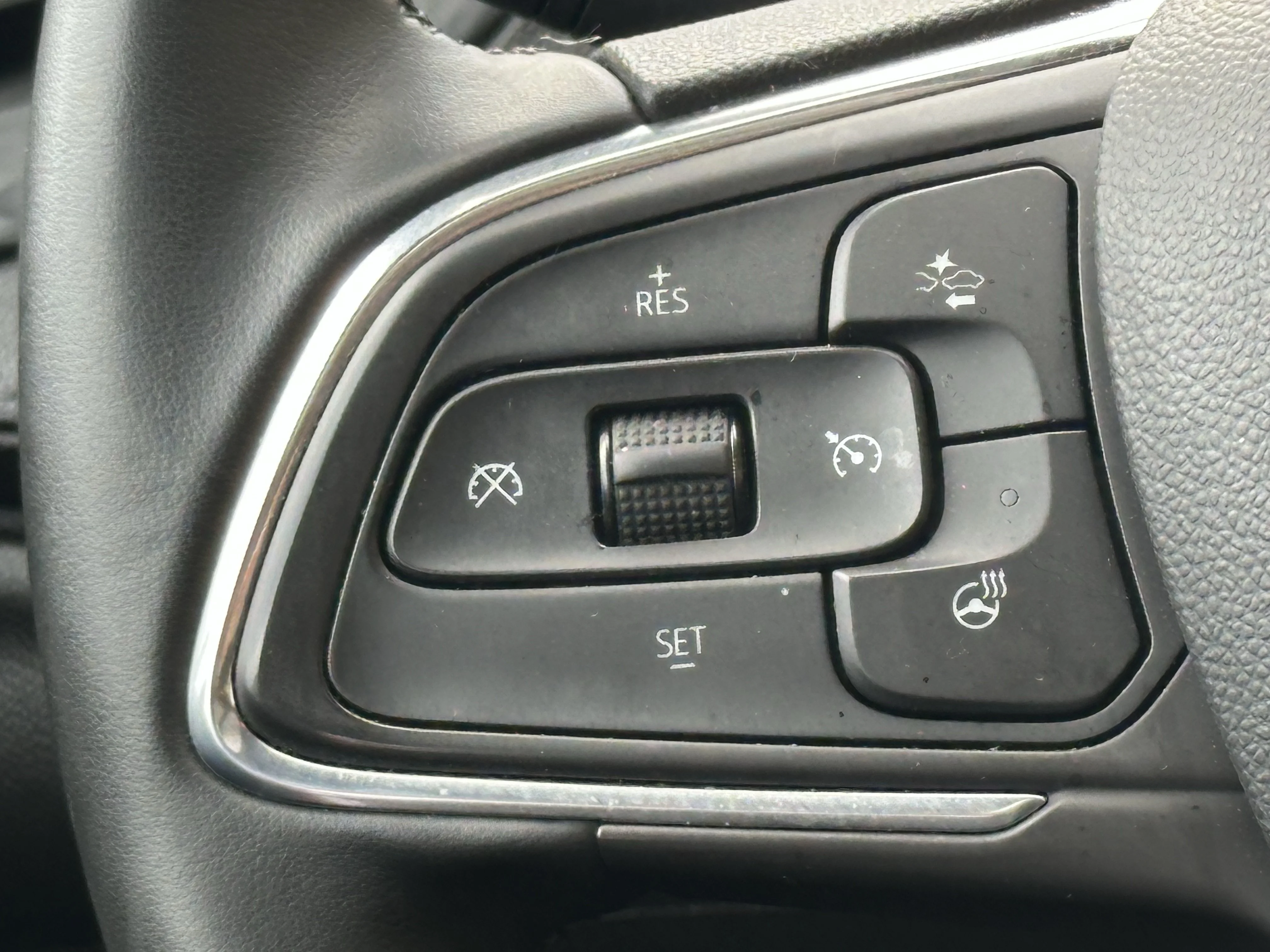 Certified Used 2026  Buick Sport Touring image 12