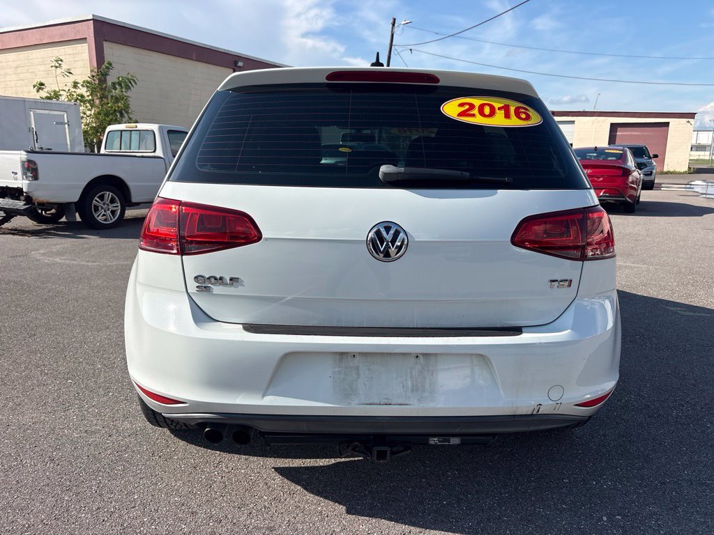 Used 2016 White Volkswagen TSI SE 4-Door image 4
