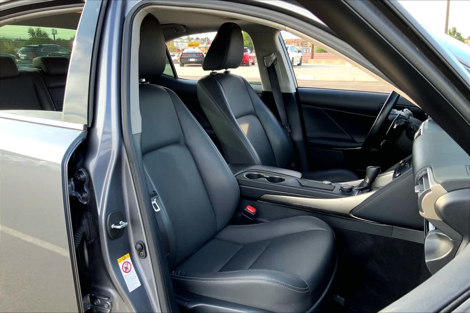 Used 2018 Nebula Gray Pearl Lexus  image 8