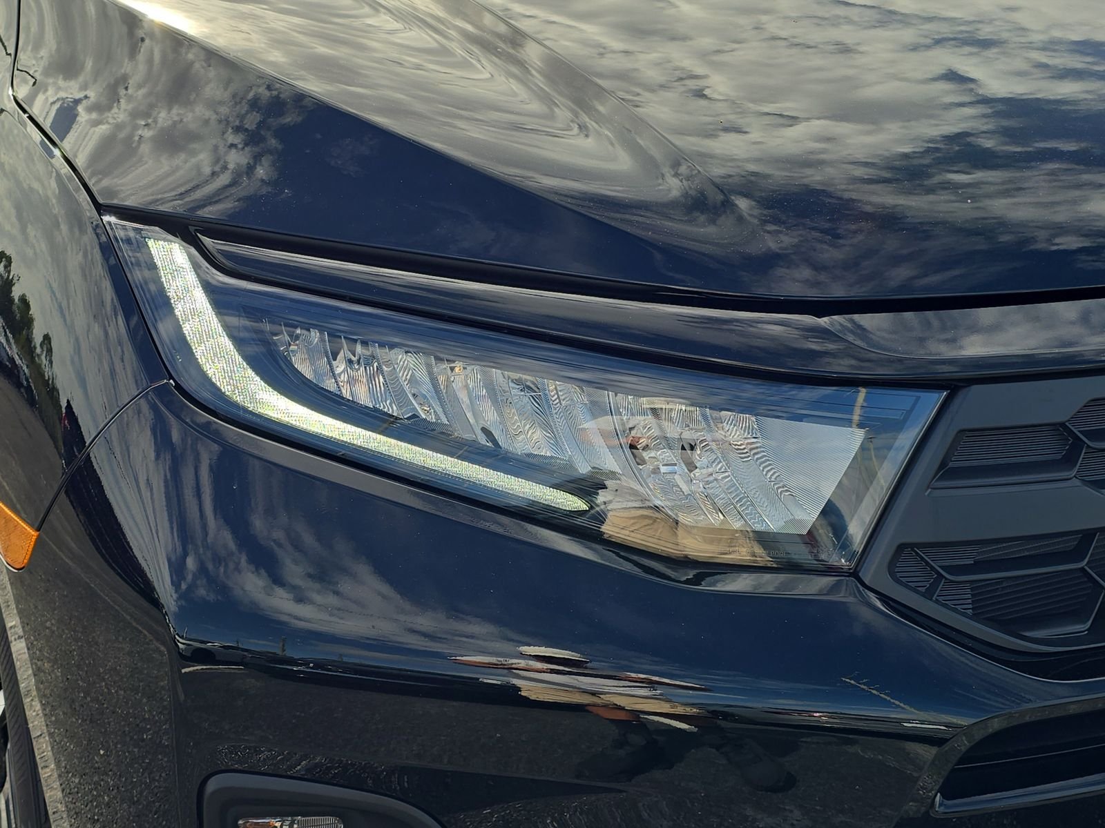 2026 Honda Odyssey EX-L - Photo 8