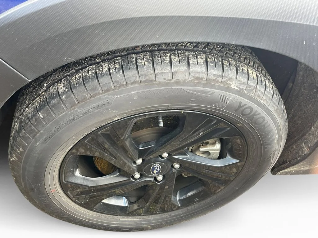 Used 2025 Blue Subaru Base image 10