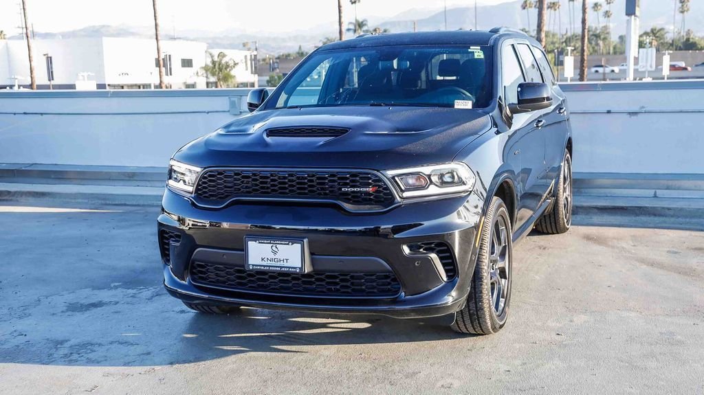 New 2026 Black Clearcoat Dodge GT HEMI V8 image 4