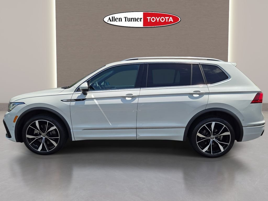 Used 2024 White Volkswagen 2.0T SEL R-Line image 12