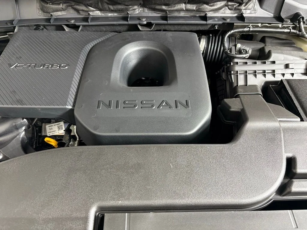 New 2026 White Nissan SL image 38
