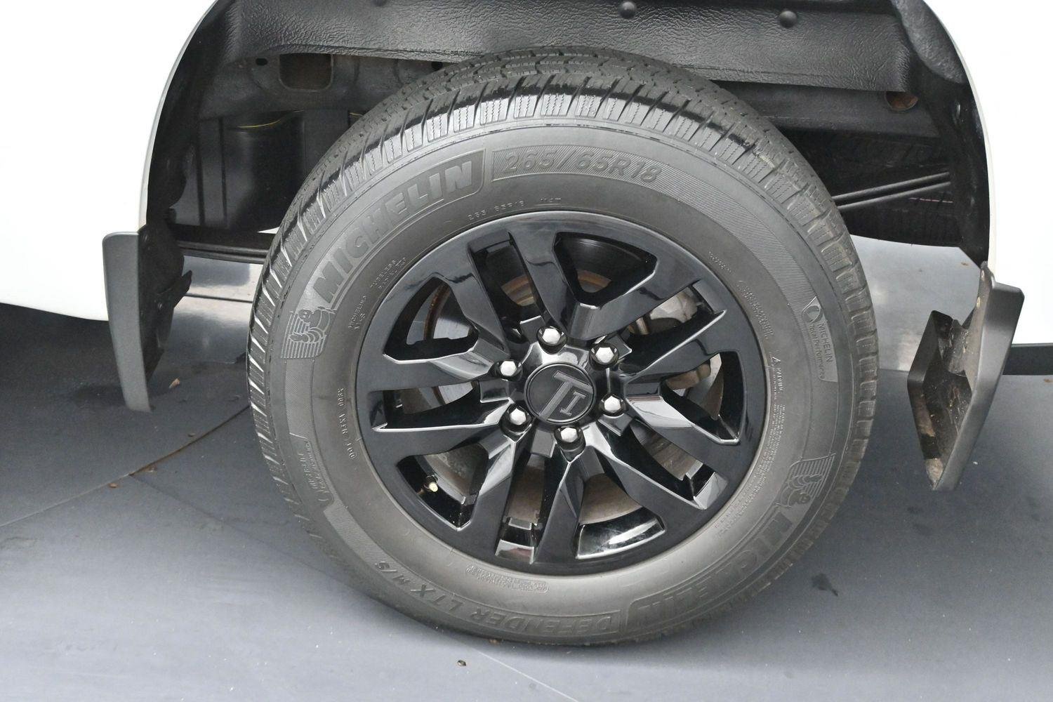 Used 2020 Summit White Chevrolet RST image 35