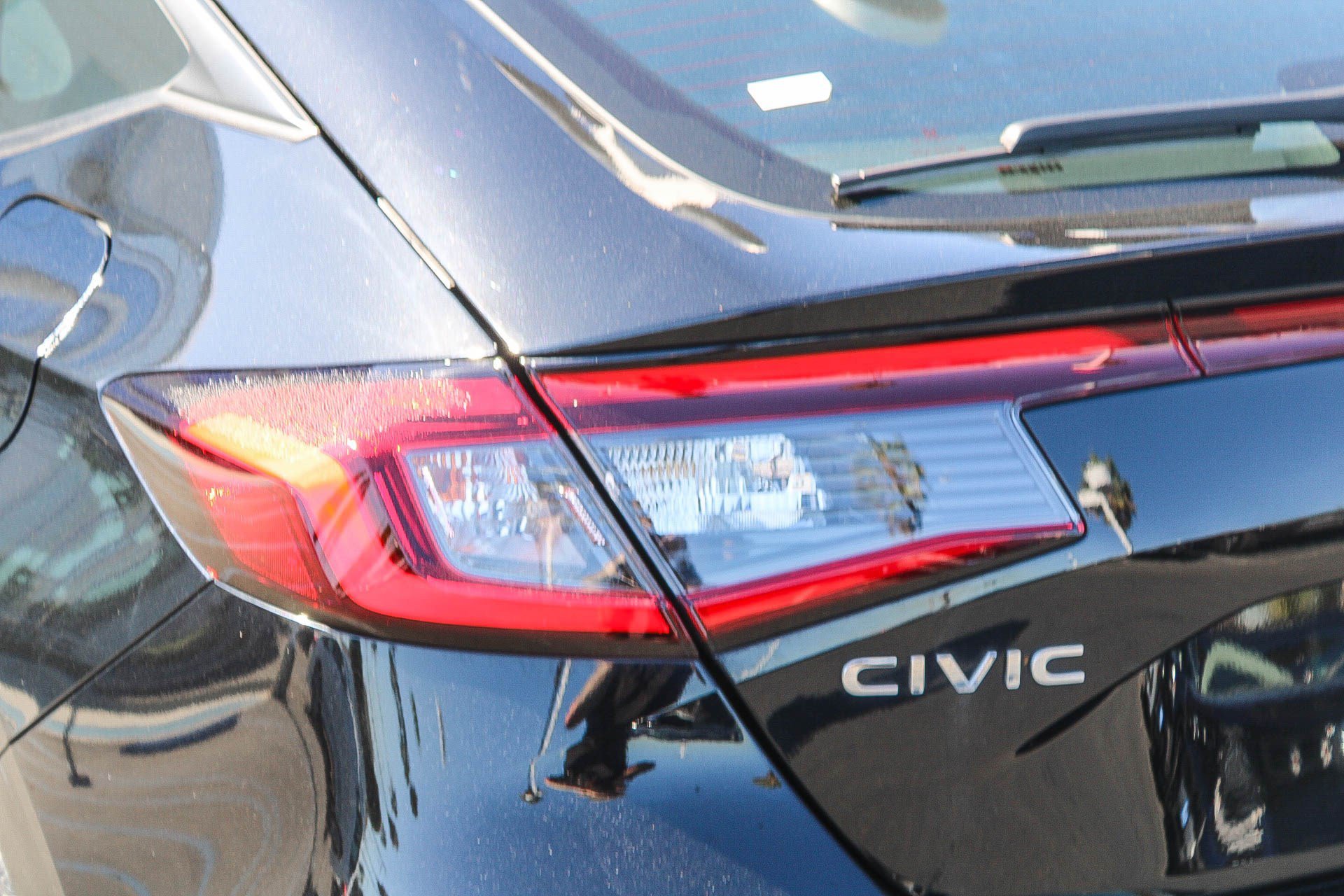 2025 Honda Civic Hatchback Sport - Photo 36