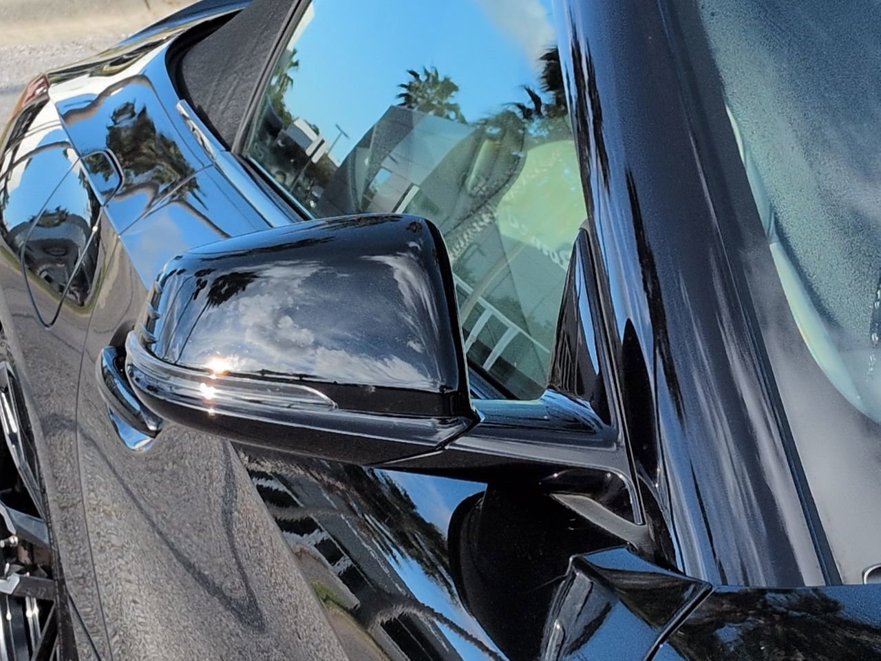 Used 2025 Black Sapphire Metallic BMW M40i image 11